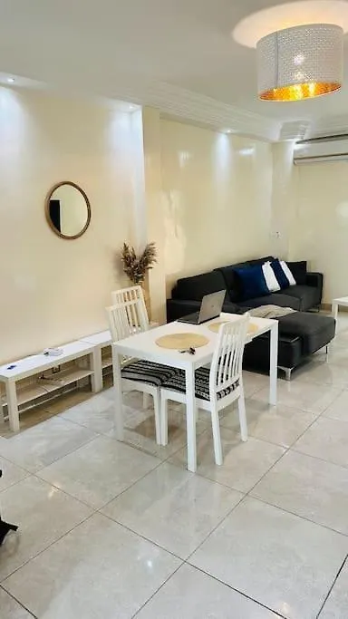 Apartamento F3 Chic Et Cosy Tres Accessible Dakar
