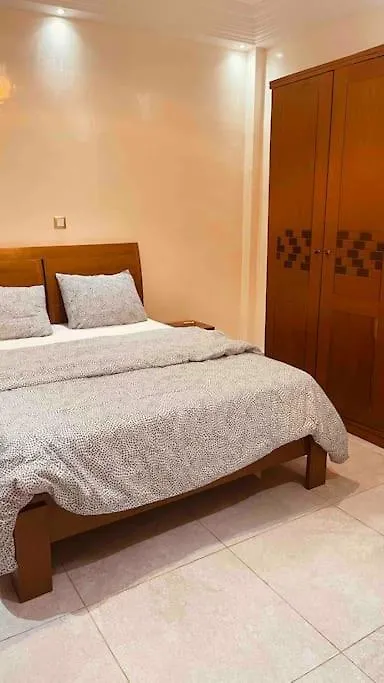Apartamento F3 Chic Et Cosy Tres Accessible Dakar